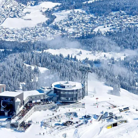 Cosy Alpine By Interhome アパート ラア